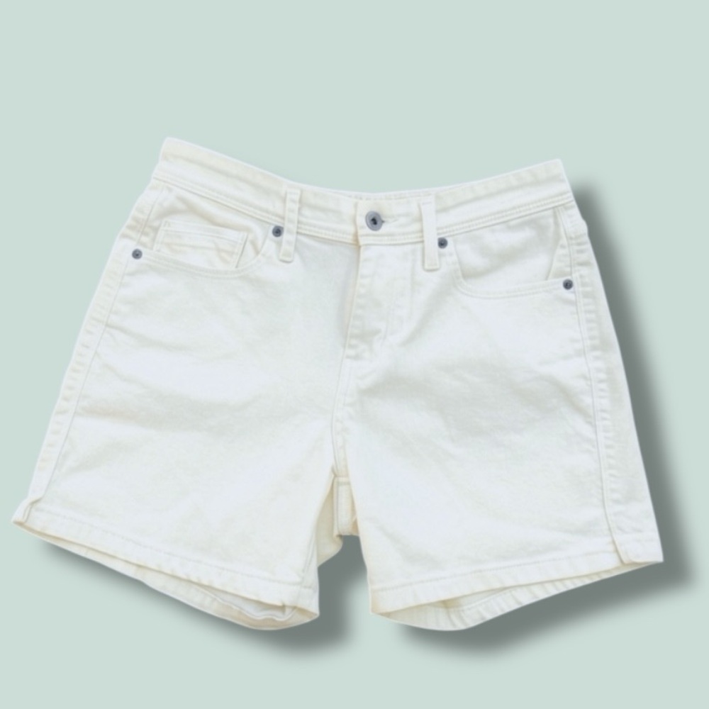 Levi's Mid Rise Boyfriend Stretch Denim Shorts Soft White Size 4 - Picture 4 of 11